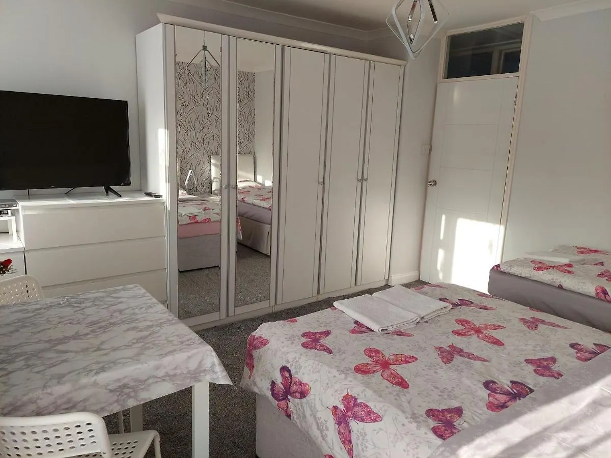Homestay Home Accommodation Southampton